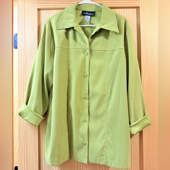 Vintage Green Button-Up Shirt - Picture 1 of 5